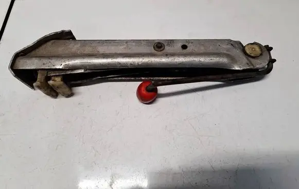 Audi 80 90 S2 B4 Lift Jack 811011031 811011031B