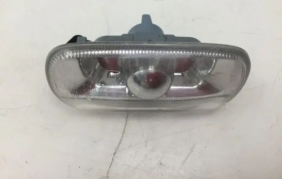 Audi A4 S4 B7 8E 8H Front fender indicator light 8E0949127