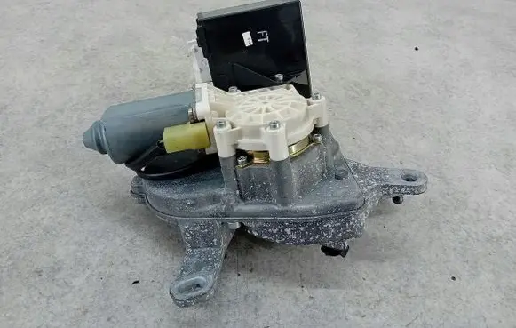 Peugeot 607 Shock absorber/damper mounting bracket 9648047380