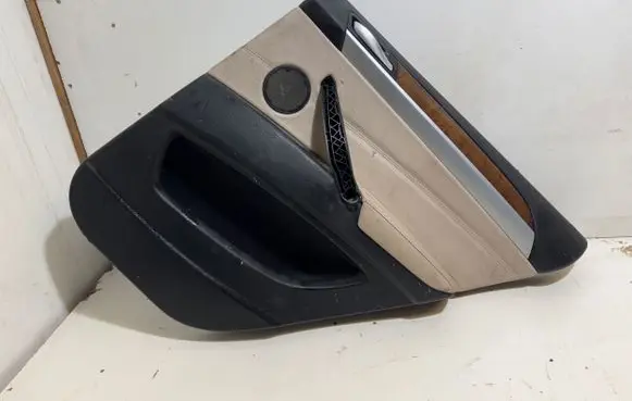 BMW X6 E71 Rear door card panel trim
