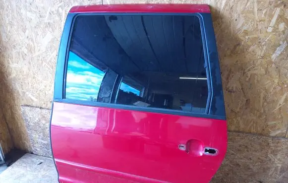 Volkswagen Sharan Rear door