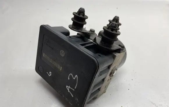 Audi A3 S3 8P ABS Pump 1K0614517