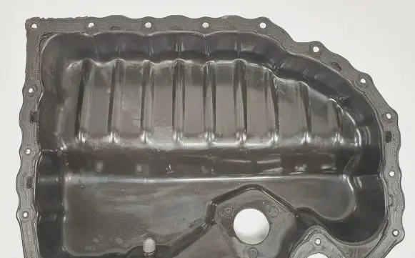 Volkswagen PASSAT B7 Oil sump 06J103600E