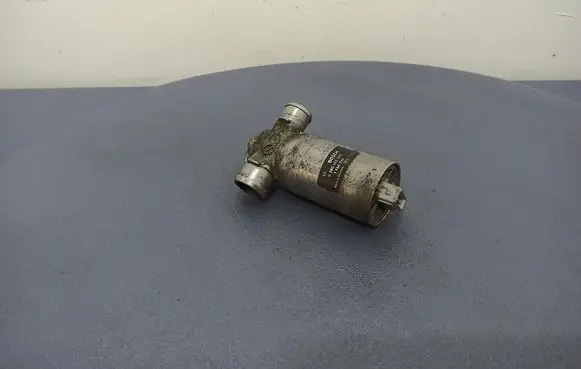 BMW 5 E39 Intake manifold 1744713