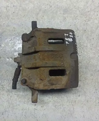 KIA Sorento Front brake caliper