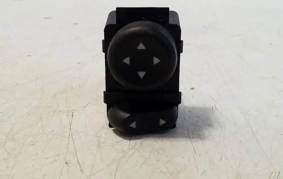 Fiat Tipo Wing mirror switch B569