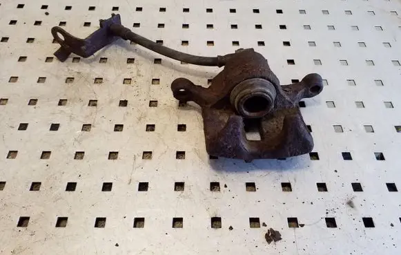 Opel Sintra Rear brake caliper