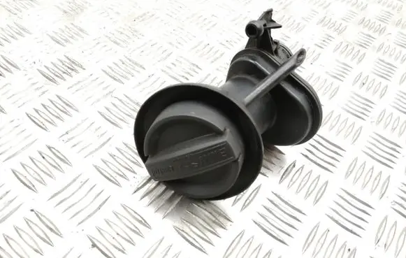 BMW X3 F25 Oil filler cap 7810587