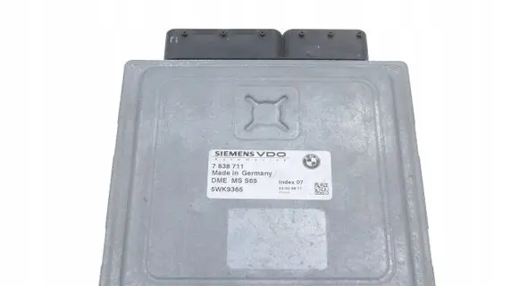 BMW 5 E60 E61 Engine control unit/module 7838711