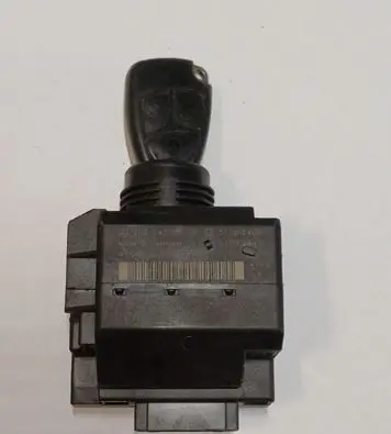 Mercedes-Benz CLK A209 C209 Ignition lock 2095450908