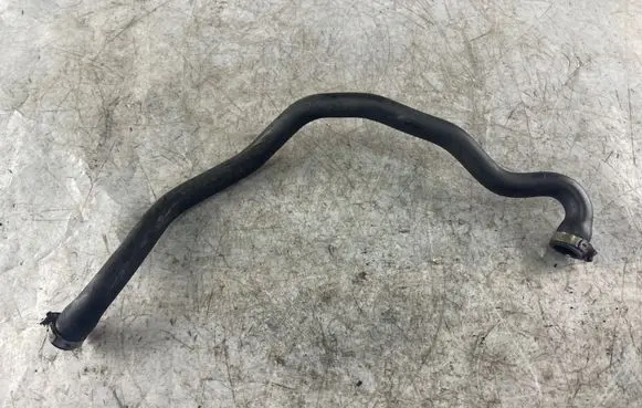 Breather/breather pipe/hose