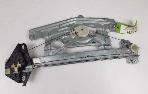 Honda Civic Front door electric window regulator 