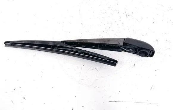 Dodge Durango III Rear wiper blade arm 069615