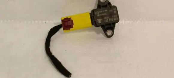Audi A3 S3 A3 Sportback 8P Airbag deployment crash/impact sensor 8P0955557 0232D07325MG