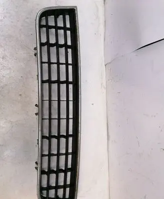 Audi A6 S6 C5 4B Front bumper lower grill 4B0807683L