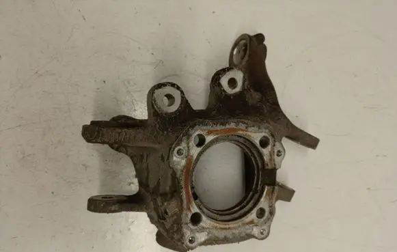 BMW 5 F10 F11 Rear wheel hub 6798769