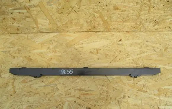BMW X1 F48 F49 Radiator trim 51647347596
