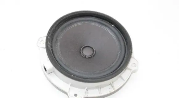 Hyundai ix35 Rear door speaker 963302S500
