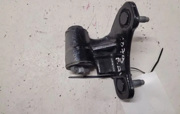 Mercedes-Benz E W212 Front door upper hinge