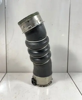 BMW 1 E81 E87 Intercooler hose/pipe 7797480 0312794