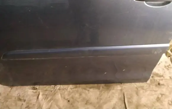 Front door trim (molding)