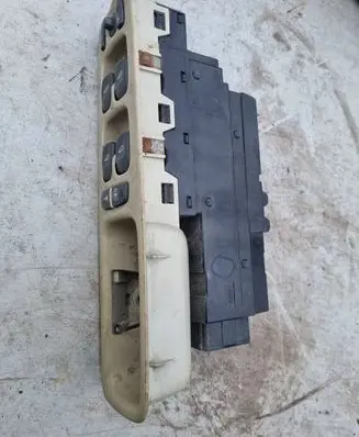 Volvo S80 Electric window control switch 7023