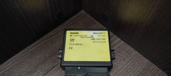 Iveco Daily 35 - 40.10 Door central lock control unit/module 500340911
