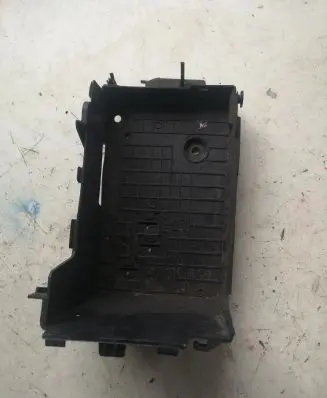 Citroen DS3 Battery tray 9801801880