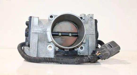 Volvo S60 Throttle valve 8644347
