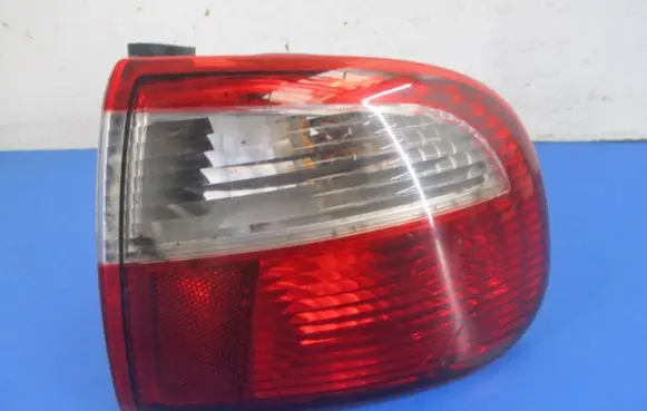 Seat Toledo II (1M) Rear/tail lights 1M5945096B