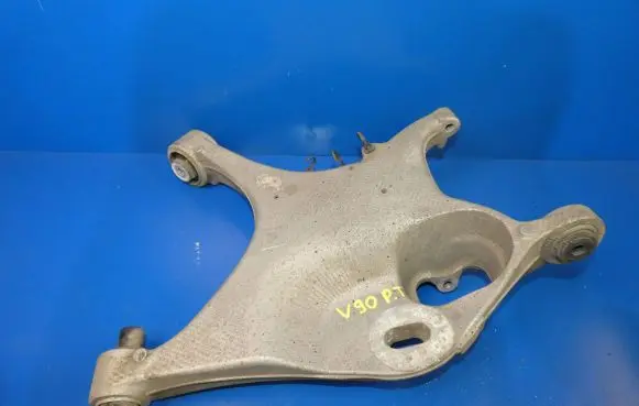 Volvo S90, V90 Rear suspension control arm 32246505