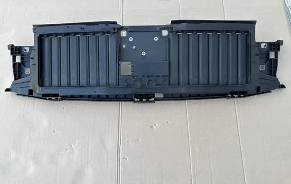 Radiator trim