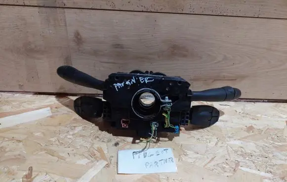 Peugeot Partner Steering wheel axle