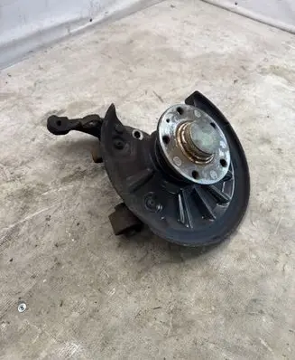 Audi A3 S3 8V Rear wheel hub spindle/knuckle 5Q0505435F 8V0598611A 5Q0615611F