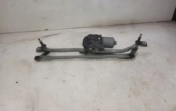 Audi Q5 SQ5 Front wiper linkage and motor 8R2955119A