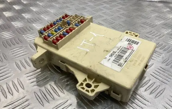 KIA Ceed Fuse module 919501H510