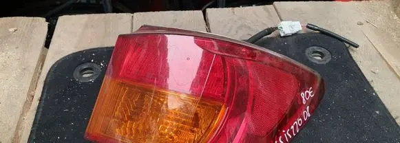 Lexus IS 220D-250-350 Rear/tail lights