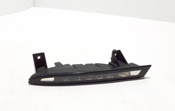 Renault Megane III Front reflector 266051882R