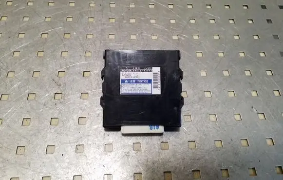 Toyota RAV 4 (XA30) Other control units/modules 8963042010