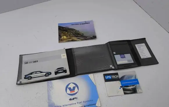 Volvo S60 Owners service history hand book 