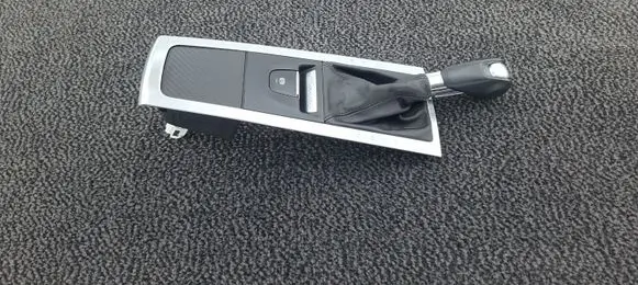 Porsche Macan (95B) Gear shifter surround trim plastic 95B863419 95B713139E 95B927225A