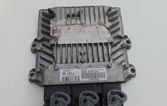 Citroen C5 Engine control unit/module 9662273880 5WS40316E