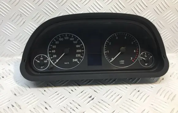 Mercedes-Benz A W169 Speedometer (instrument cluster) A1695400248