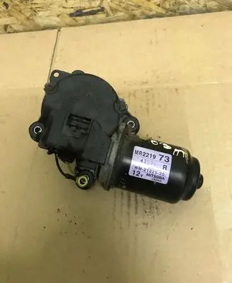 Mitsubishi Pajero Wiper motor WM212252S