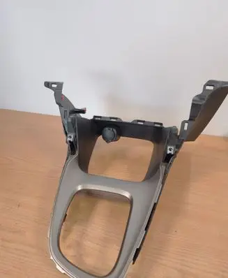 Toyota Yaris Cross Other center console (tunnel) element 588110D140 588100D240