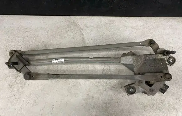Ford Mondeo MK IV Front wiper linkage and motor 7S7117508AA
