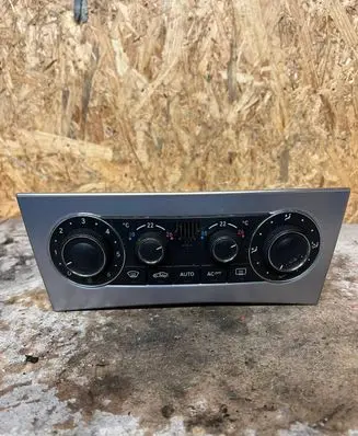 Mercedes-Benz CLK A209 C209 Climate control unit A2038303085 9140010525