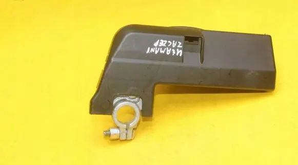 Audi A6 S6 C6 4F Battery relay fuse 4F0915519