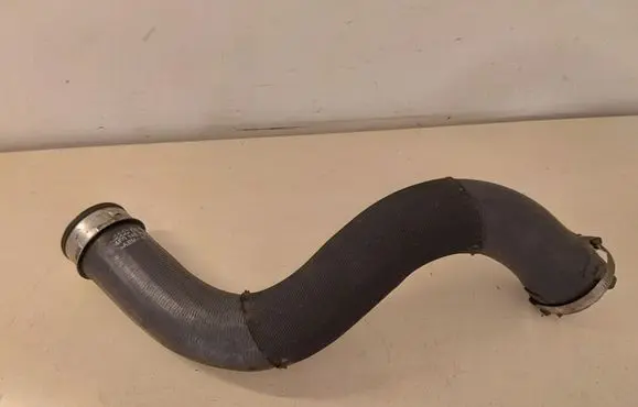 Audi A6 S6 C6 4F Intercooler hose/pipe 4F0145737