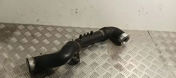 Intercooler hose/pipe